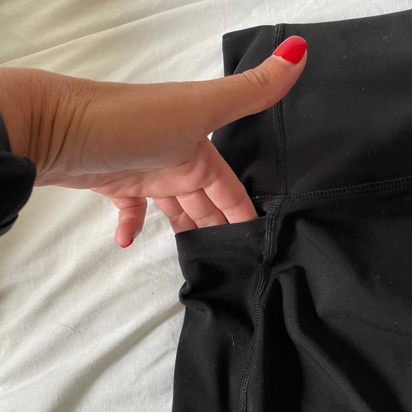 Lorna Jane full length black leggings - Picture 4 of 5